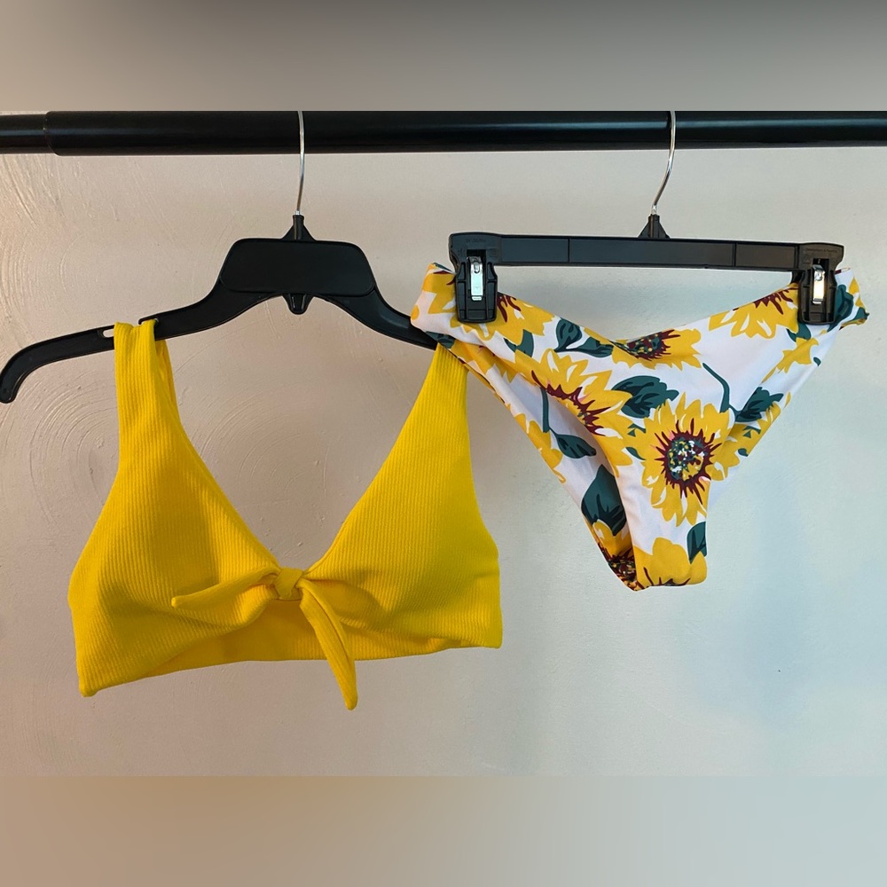 SHEIN Sunflower Bikini Set